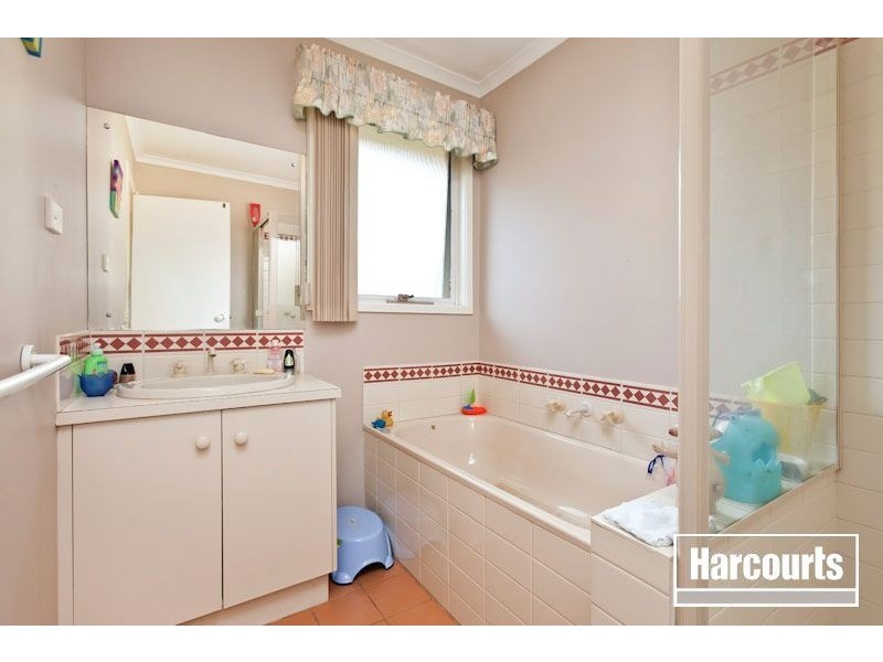 315 Centre Road, Narre Warren South VIC 3805