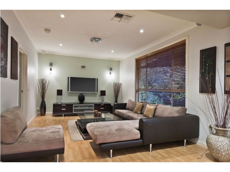 3 Sulky Court, Endeavour Hills VIC 3802