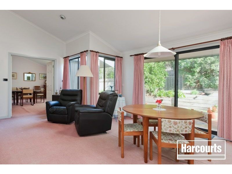 2 Kirkfell Court, Berwick VIC 3806