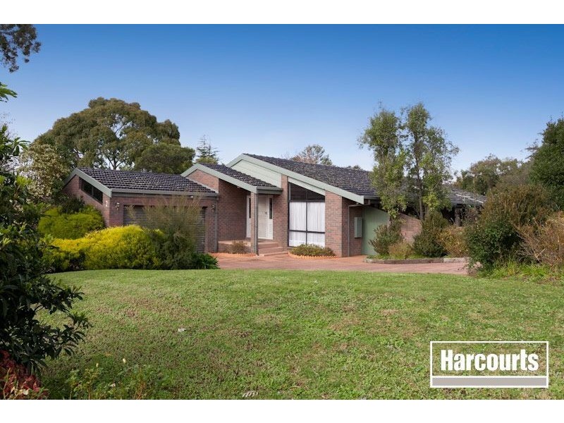 2 Kirkfell Court, Berwick VIC 3806