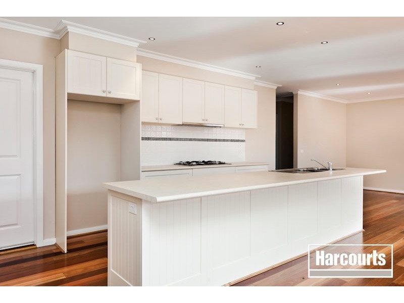 13 Nature Avenue, Officer VIC 3809