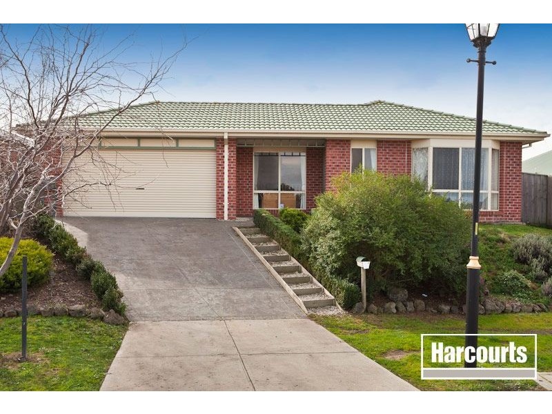 42 Tantallon Bvd, Beaconsfield VIC 3807