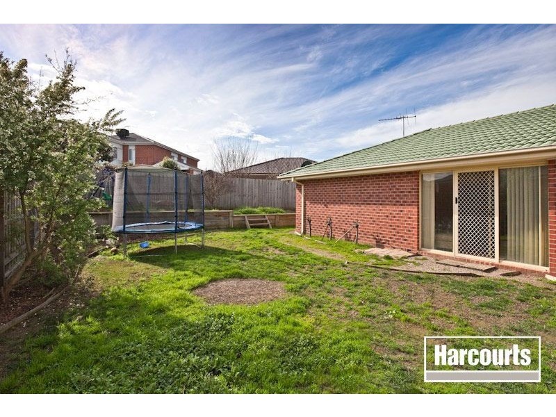 42 Tantallon Bvd, Beaconsfield VIC 3807