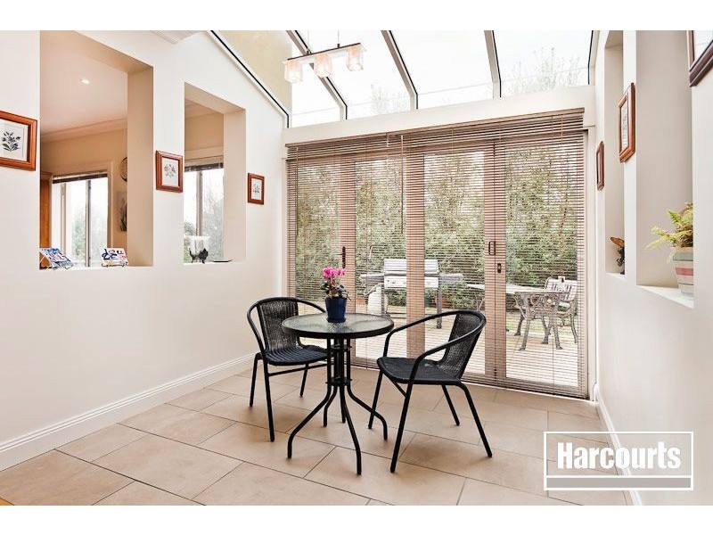 12 Hawkesbury Street, Berwick VIC 3806