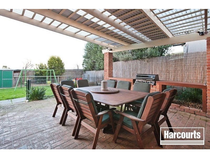 4 Ferncroft Court, Berwick VIC 3806