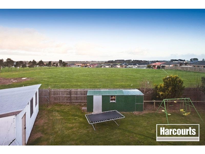 4 Ferncroft Court, Berwick VIC 3806