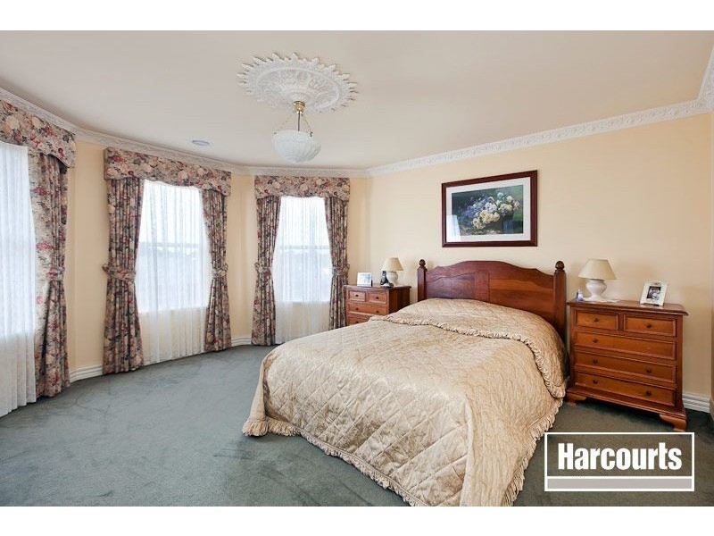 3 Scott Lee Drive, Beaconsfield VIC 3807