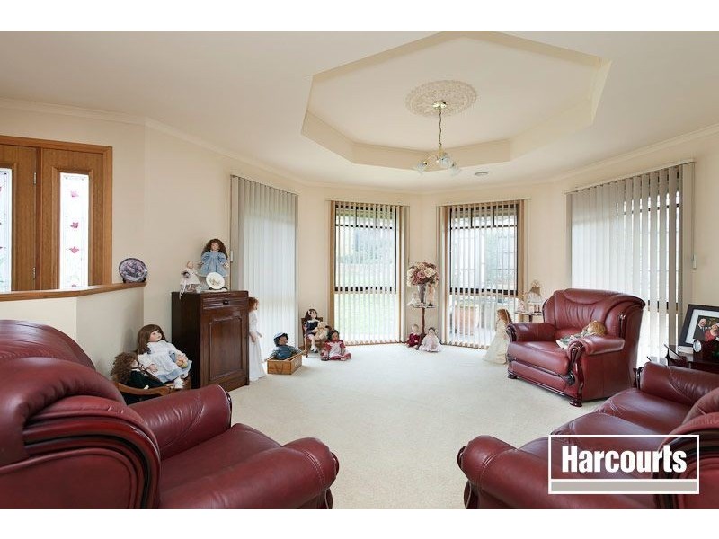 56 Jerilderie Drive, Berwick VIC 3806