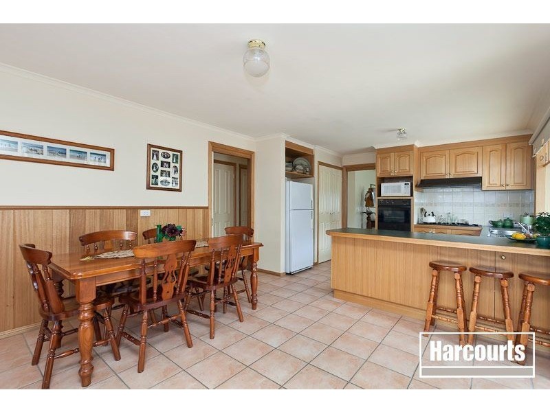 56 Jerilderie Drive, Berwick VIC 3806