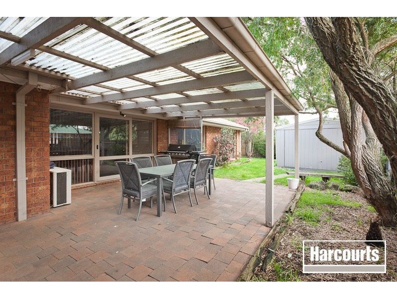 24 Willslie Crescent, Berwick VIC 3806