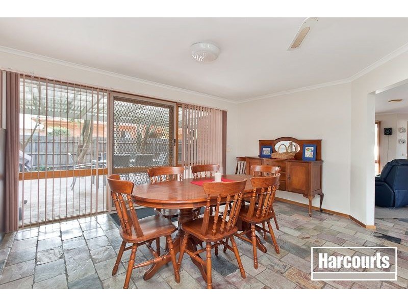 24 Willslie Crescent, Berwick VIC 3806