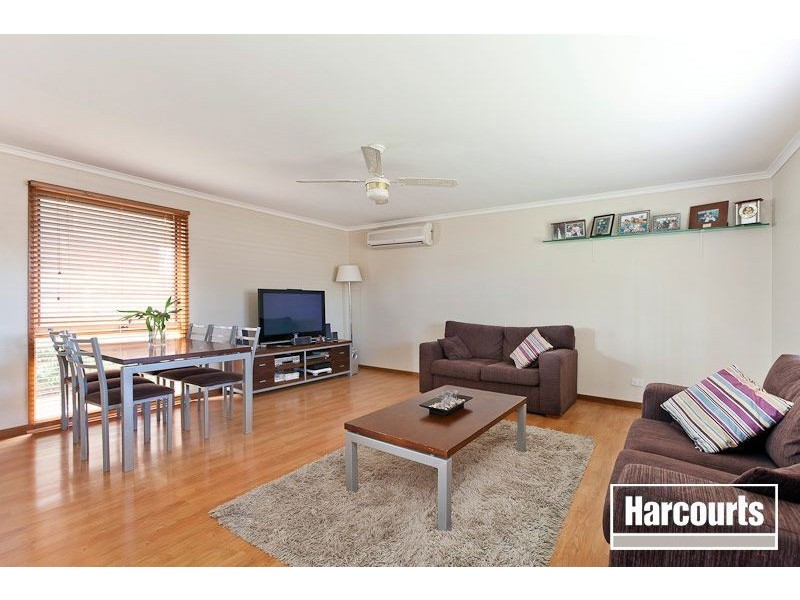 Unit 1/9 Lydia Mary Drive, Berwick VIC 3806