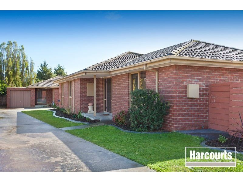 1/9 Lydia Mary Drive, Berwick VIC 3806