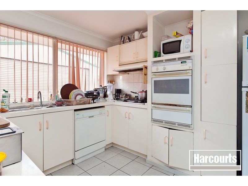 14 Westminster Court, Hampton Park VIC 3976