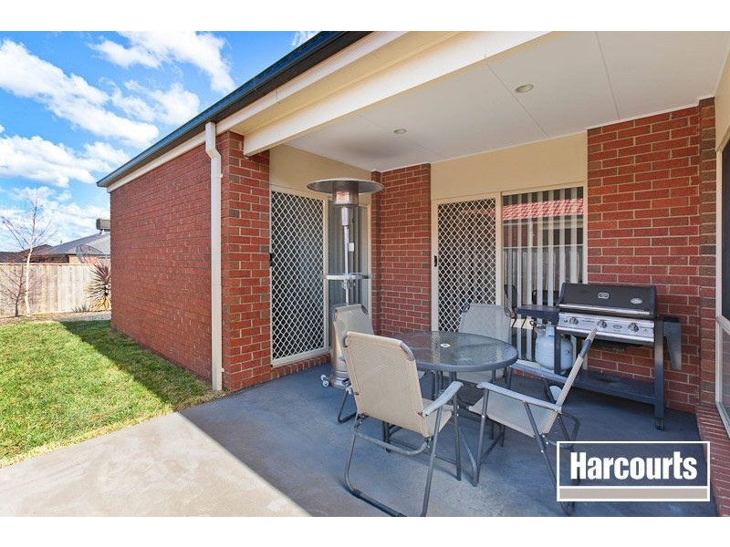 18 Inkerman Street, Berwick VIC 3806