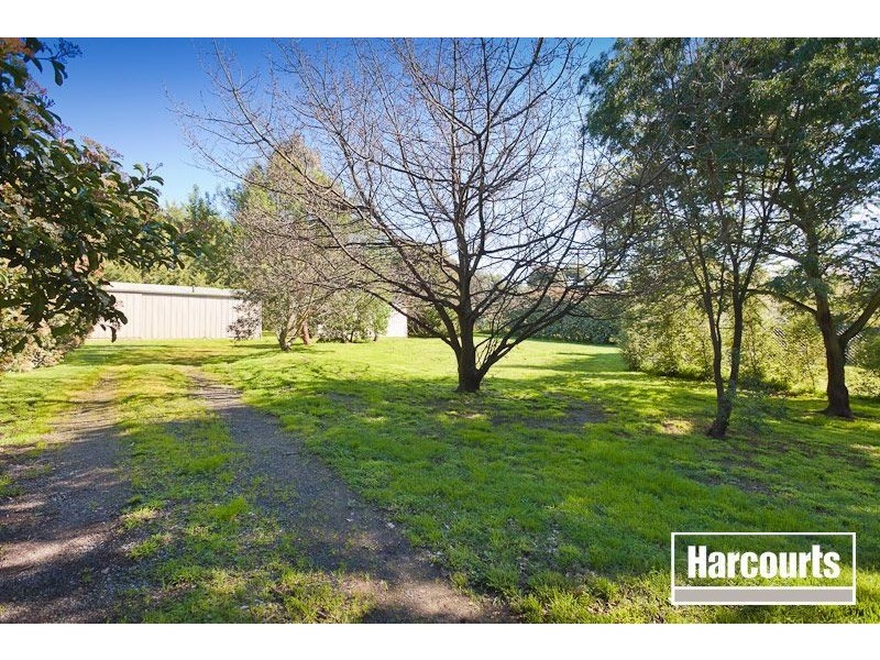 6-8 Innes Court, Berwick VIC 3806