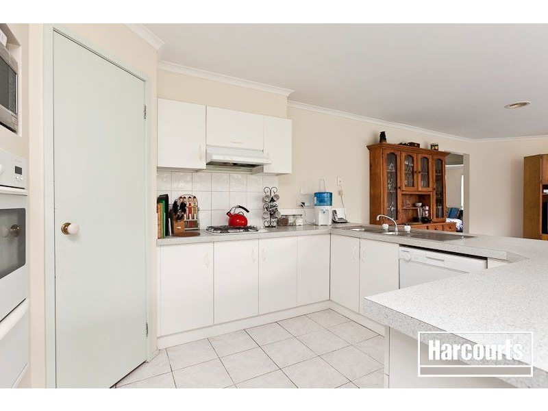 20 Crystal Brook Court, Narre Warren South VIC 3805