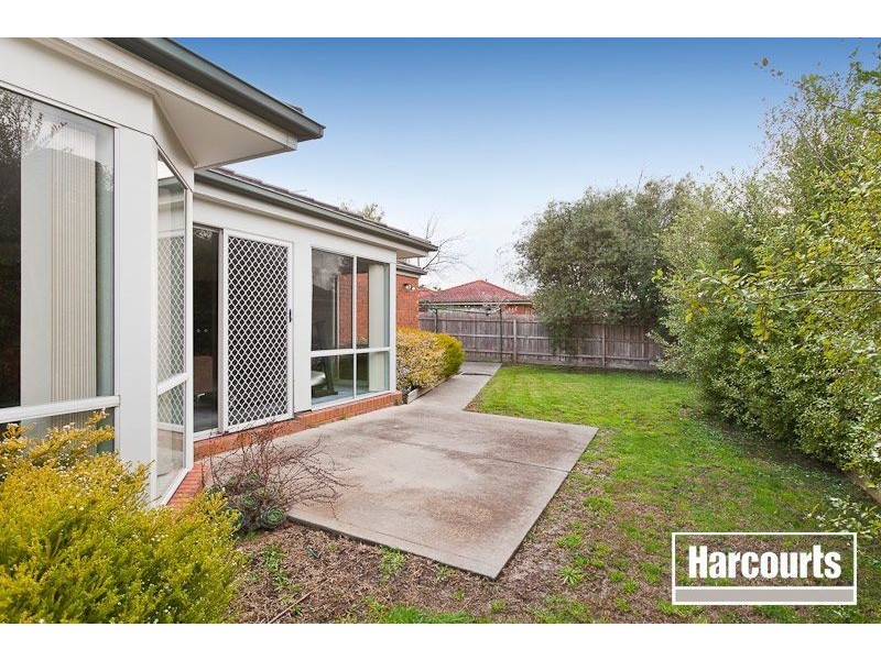 20 Crystal Brook Court, Narre Warren South VIC 3805