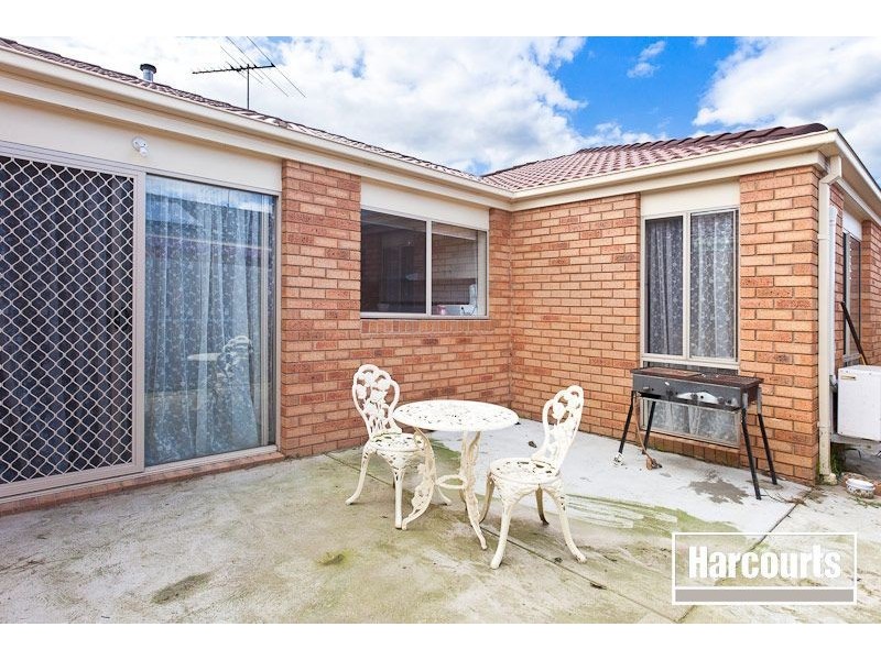 3 Sir Thomas Drive, Pakenham VIC 3810