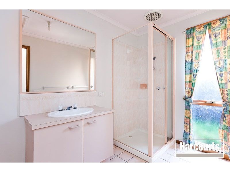 7 Insignia Crescent, Berwick VIC 3806