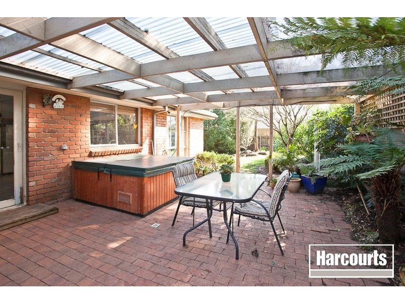 26 Pioneer Court, Berwick VIC 3806