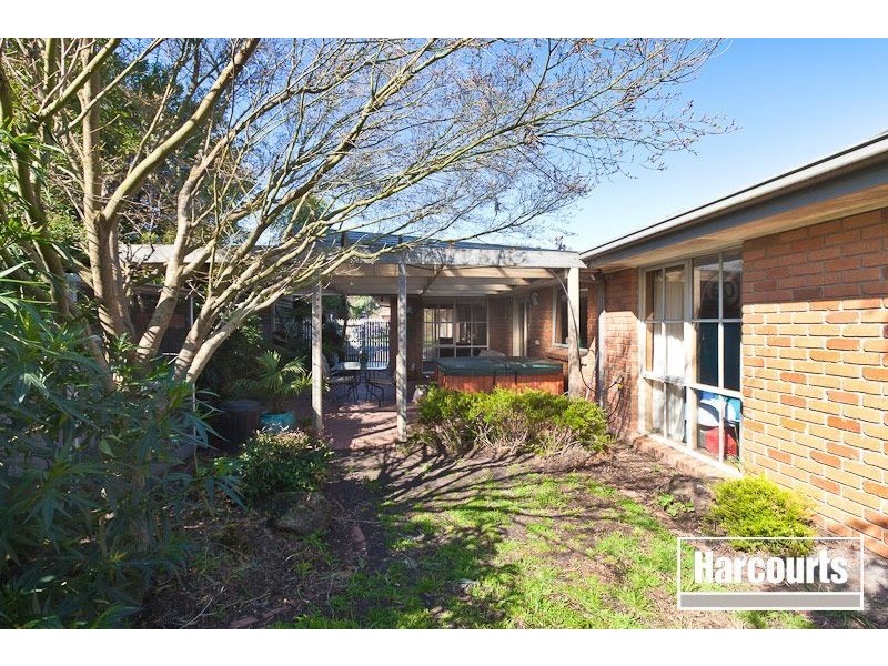 26 Pioneer Court, Berwick VIC 3806