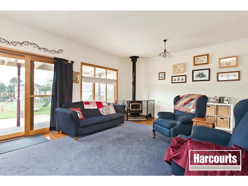 58-60 Brookvale Close, Beaconsfield VIC 3807
