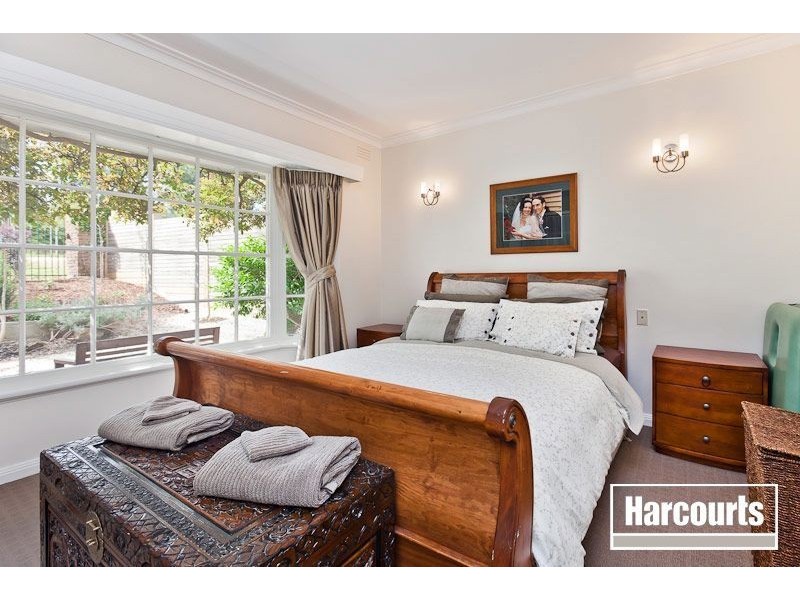 14 Inglis Road, Berwick VIC 3806