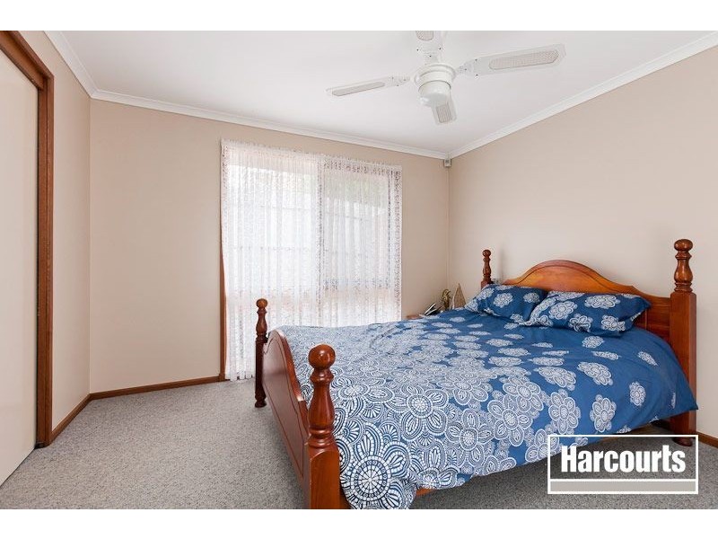 2/108 Mansfield St, Berwick VIC 3806
