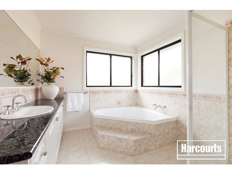 3 Ashford Court, Berwick VIC 3806