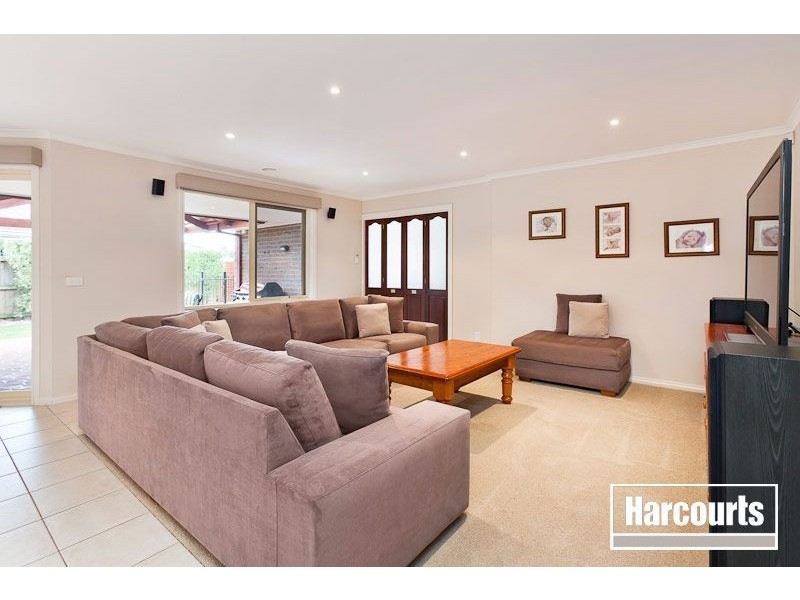 3 Gargeney Court, Berwick VIC 3806