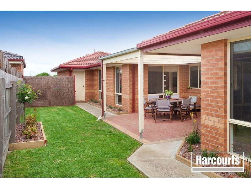 5 Hatten Place, Berwick VIC 3806