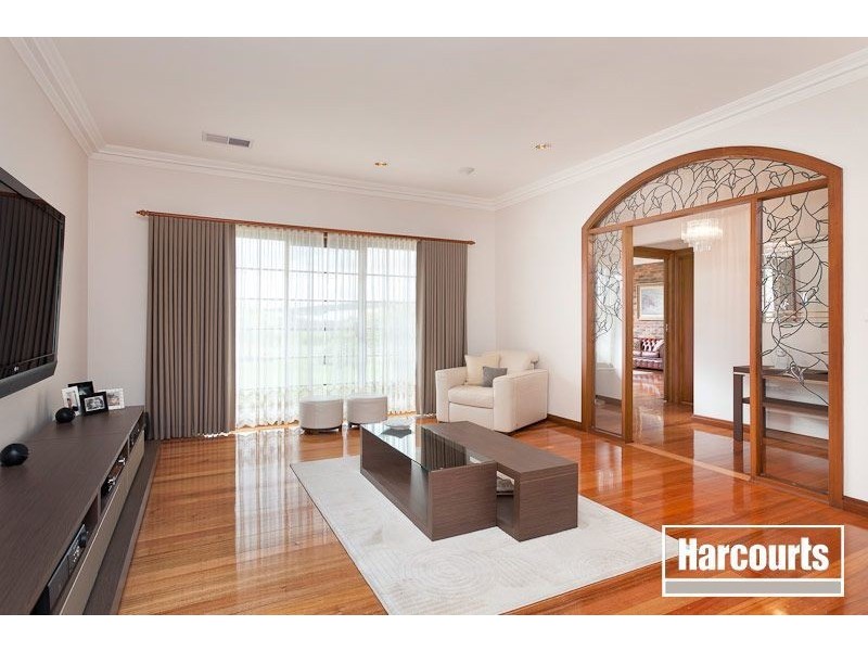 7 Tandderwen Court, Narre Warren North VIC 3804