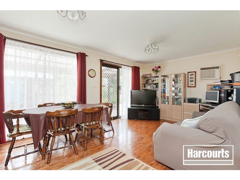 55 Glencairn Ave, Hallam VIC 3803