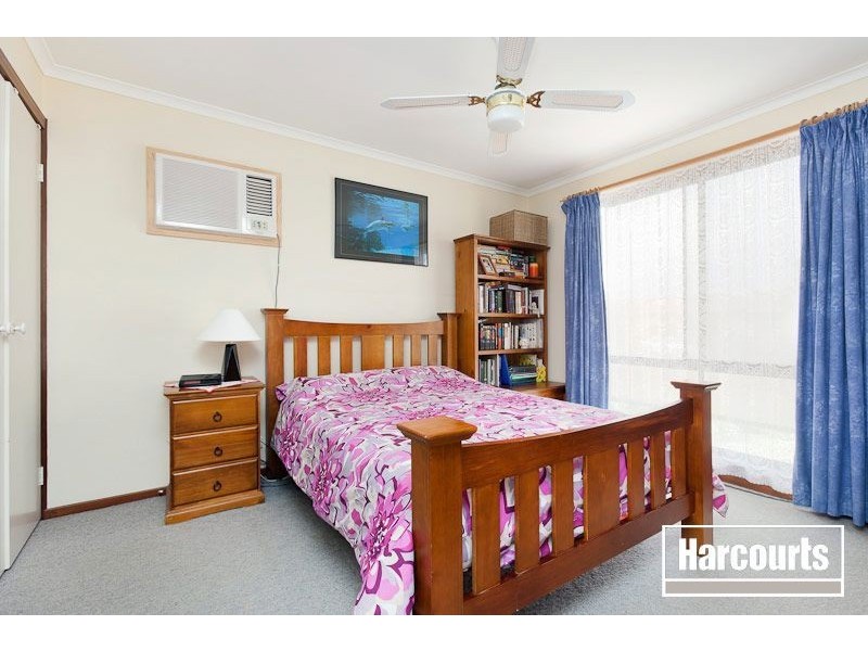 55 Glencairn Ave, Hallam VIC 3803
