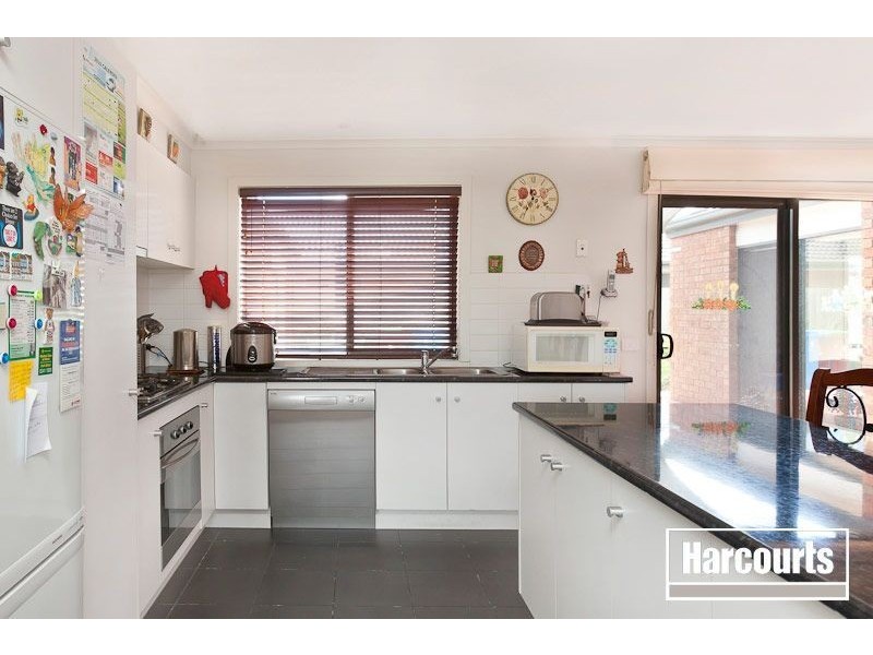 23 Sing Crescent, Berwick VIC 3806