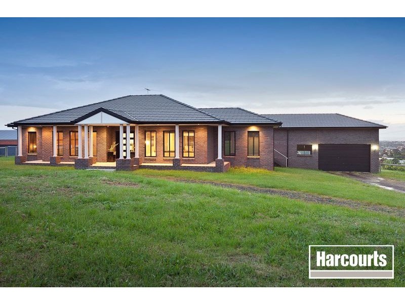 13-14 Wiringa Close, Narre Warren North VIC 3804