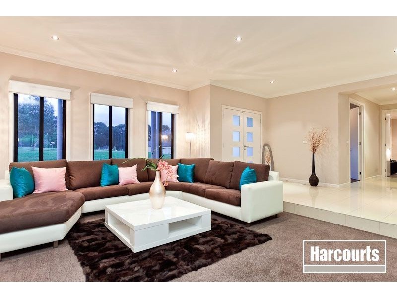 13-14 Wiringa Close, Narre Warren North VIC 3804