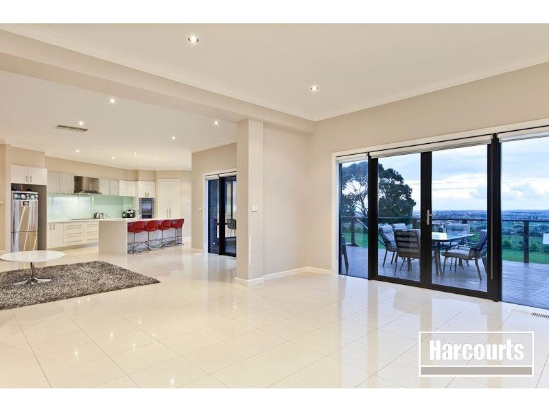 13-14 Wiringa Close, Narre Warren North VIC 3804
