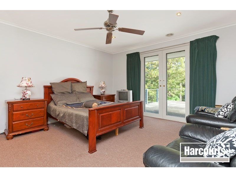 123 Holm Park Road, Beaconsfield VIC 3807