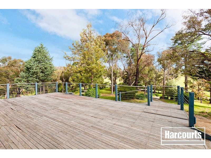 123 Holm Park Road, Beaconsfield VIC 3807