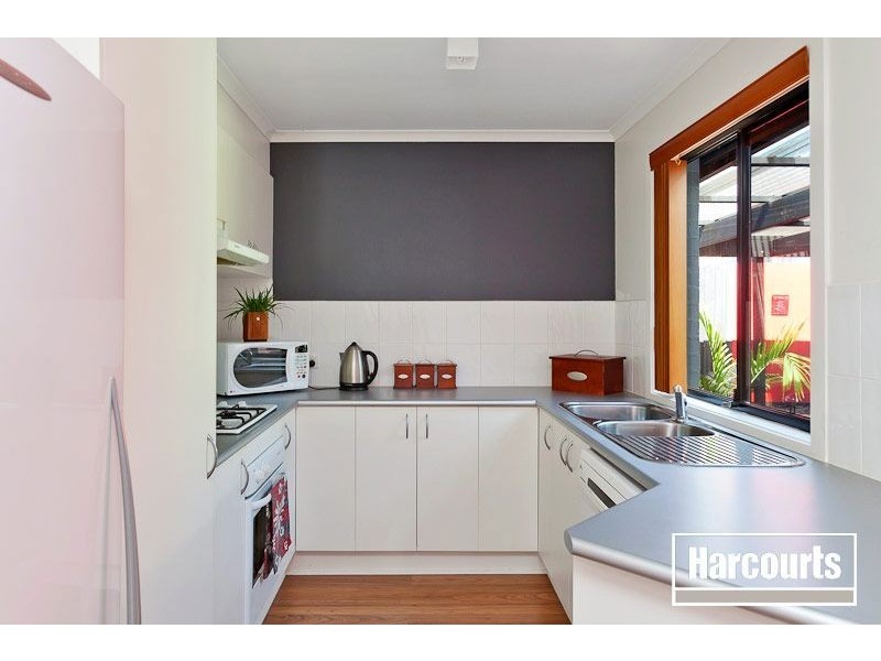 132 Sweeney Drive, Narre Warren VIC 3805