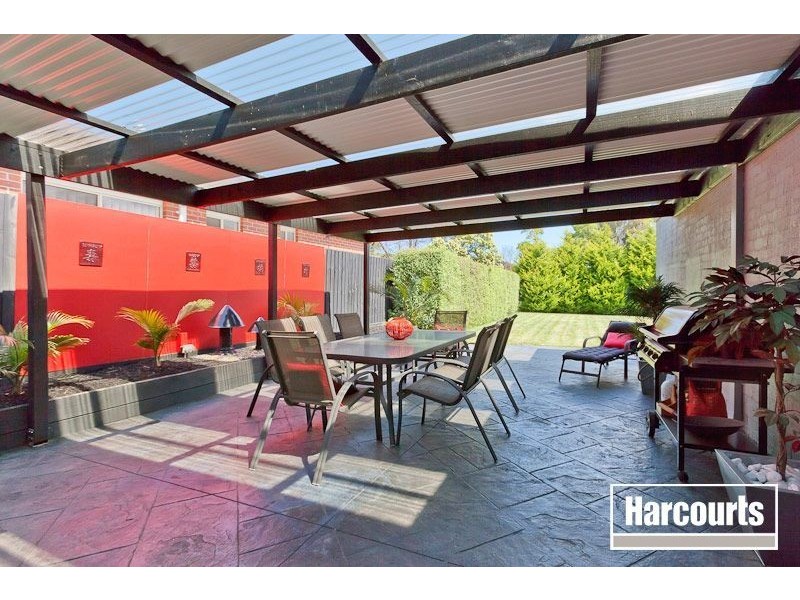 132 Sweeney Drive, Narre Warren VIC 3805