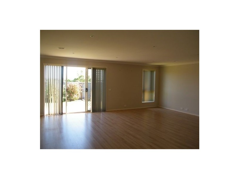 7 Stefan Drive, Berwick VIC 3806