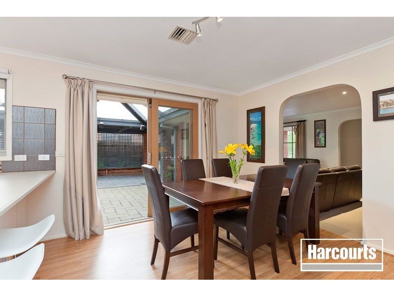 31 Coolabah Grove, Berwick VIC 3806