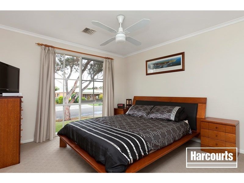 31 Coolabah Grove, Berwick VIC 3806