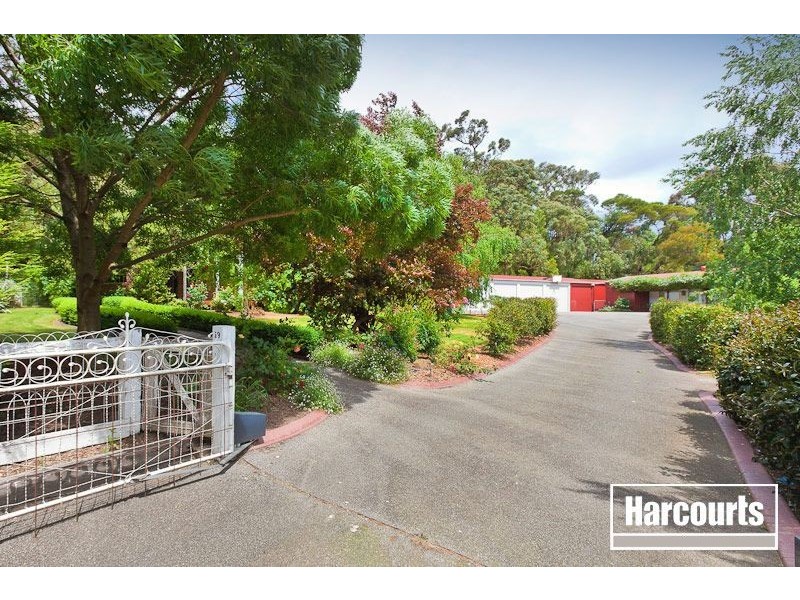 19 Rosebank Lane, Beaconsfield Upper VIC 3808