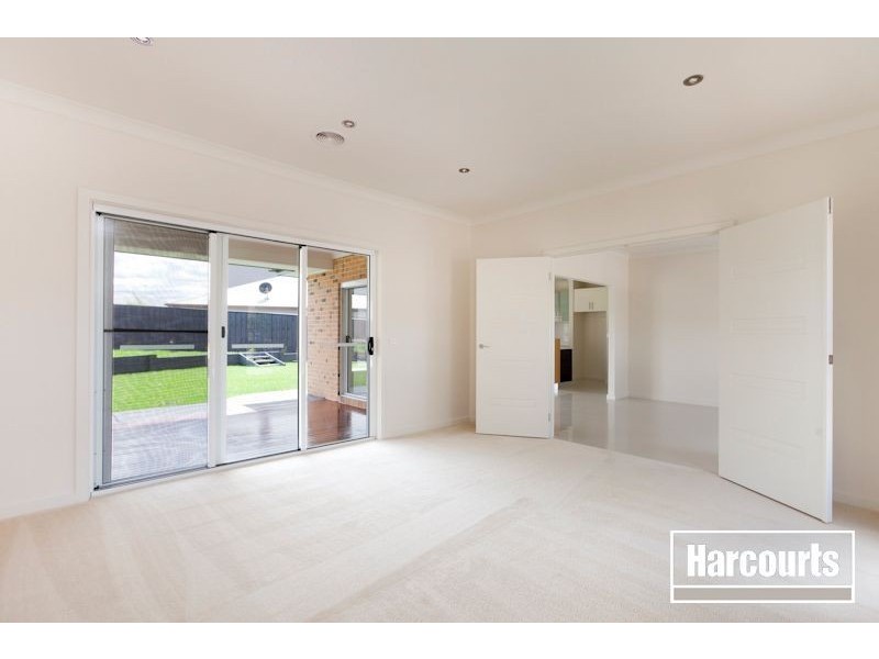 40 Piermont Drive, Berwick VIC 3806