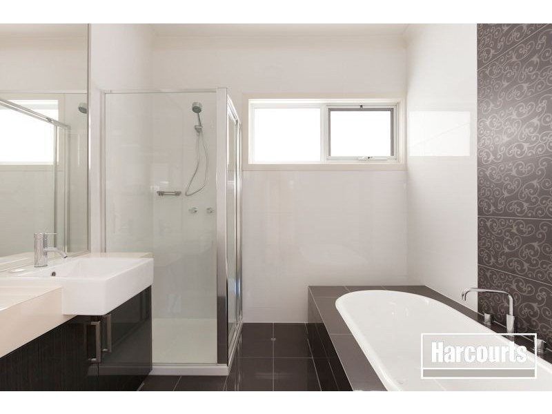 40 Piermont Drive, Berwick VIC 3806