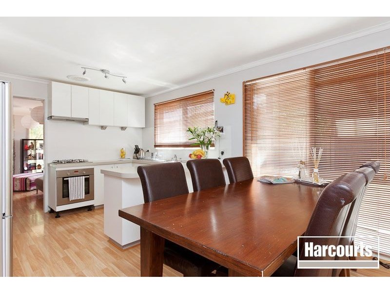 12 Hillman Court, Berwick VIC 3806